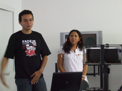 Henrique e Carlinha, falando sobre XNA