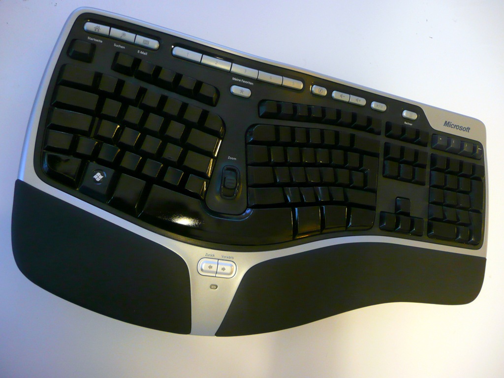 [keyboard painting 2009-11-08 020[4].jpg]