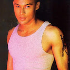 12-2006hottestguy-WillDevaughn-a.jpg