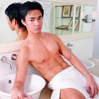 cosmo2008-06-RMorales.jpg