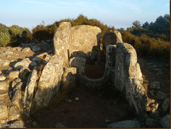 Dolmen de Portillo de Eneriz Dolmen de Portillo de Eneriz