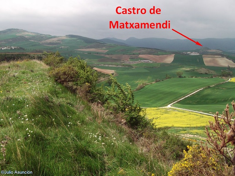 [Panorámica desde el castro de Sansol - Muru-Astráin[4].jpg]