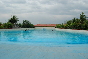 Club Manila East Wave Pool Club Manila East Wave Pool