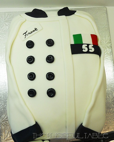 [Chefs Coat Cake 033a[7].jpg]