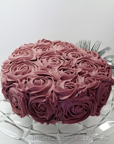 [Roses Cake 036b[8].jpg]