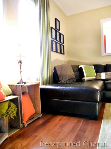 [main floor family room 096a[8].jpg]