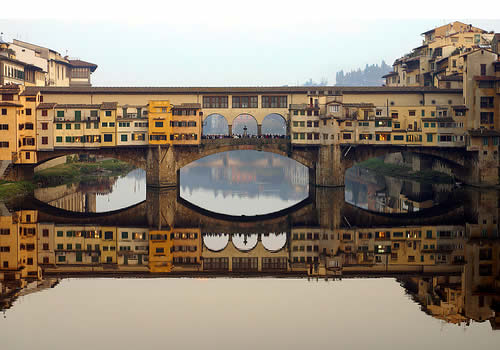 10.Ponte Vecchio (Italia): Terlama dan Paling Terkenal dari jenis 