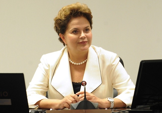 [presidenta-Dilma[3].jpg]