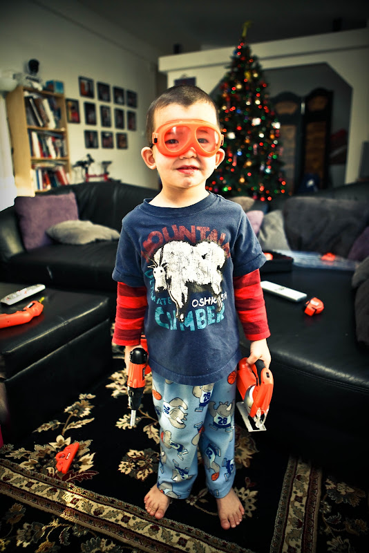 IMAGE: http://lh3.ggpht.com/_ux3BqxhvvGM/SzZZaP7IpJI/AAAAAAAAIcc/nSaV0XhdYMI/s800/IMG_7070pp.jpg