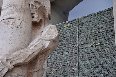 Details on the outside of the church