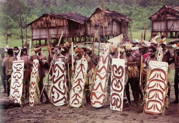 Asmat http://lh3.ggpht.com/_v0KUTPU8vXE/Svv5ShgxXcI/AAAAAAAAAHE/dvdbwZQcuhw/s800/papua_asmat_shields.jpg