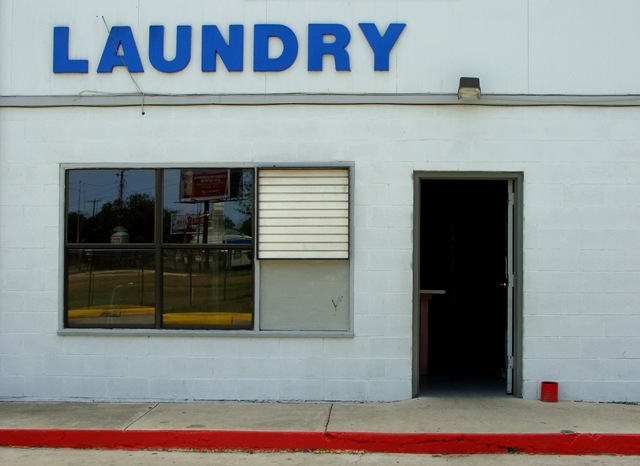 [TX Austin Midtown Laundry[24].jpg]