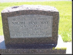 Owyhee reunion  Naomi's grave