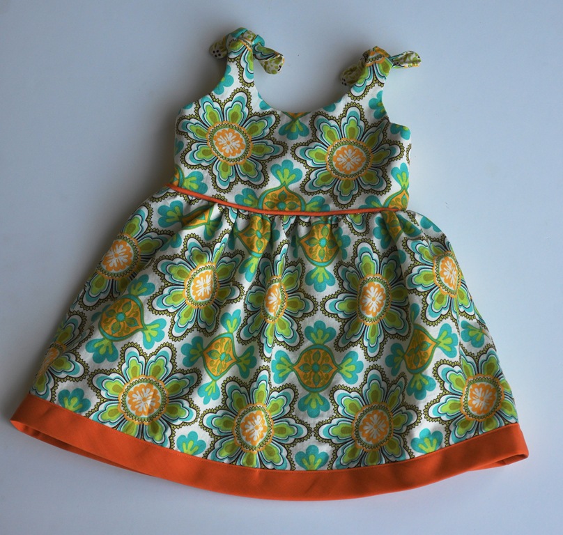 [itty bitty dress 001[2].jpg]