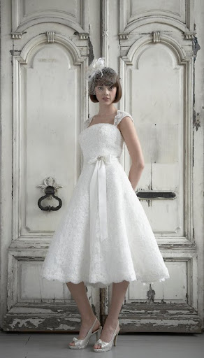 Alice in Wonderland Wedding Dress Alice in Wonderland Wedding Dress