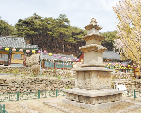 [Gunwi Jibo Temple[5].jpg]