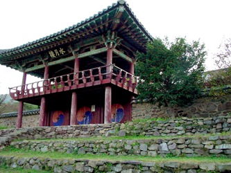 Daegu Dodongseowon Confucian Academy
