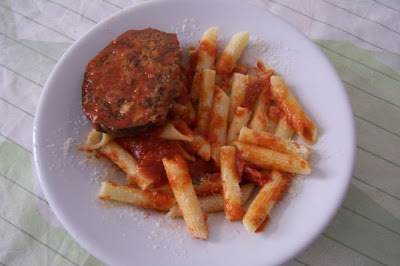 Manfredonia, Pasta col sugo di melanzane ripiene