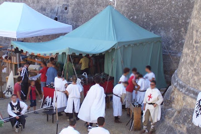 Manfredonia, Alla corte degli Svevi