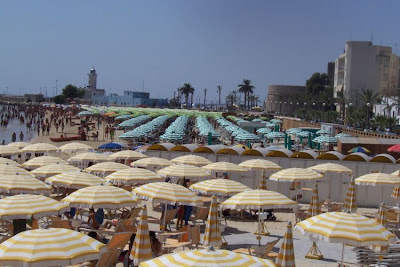 Manfredonia, Ombrelloni in spiaggia