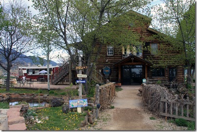 Mountain Comfort Plaza