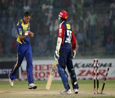 [Champions League T20 match 001[3].jpg]
