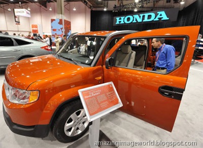 [2010 Honda Element001[3].jpg]