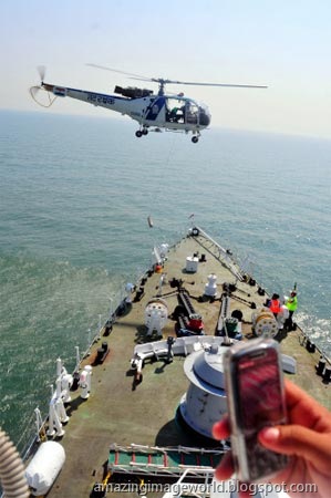 [Indian Coastguard conduct mock security drill003[3].jpg]