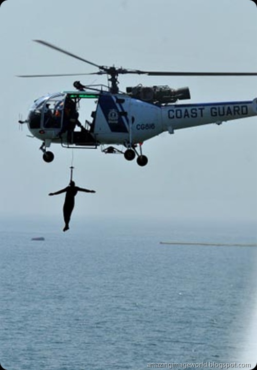 Indian Coastguard conduct mock security drill004