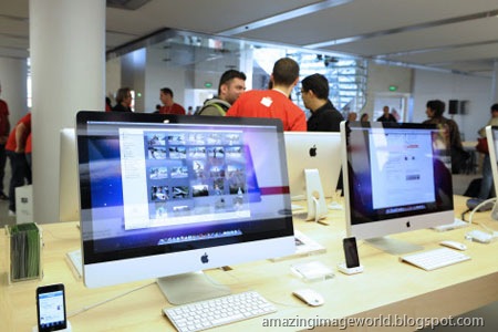 [Apple's first French store at Louvre011[3].jpg]