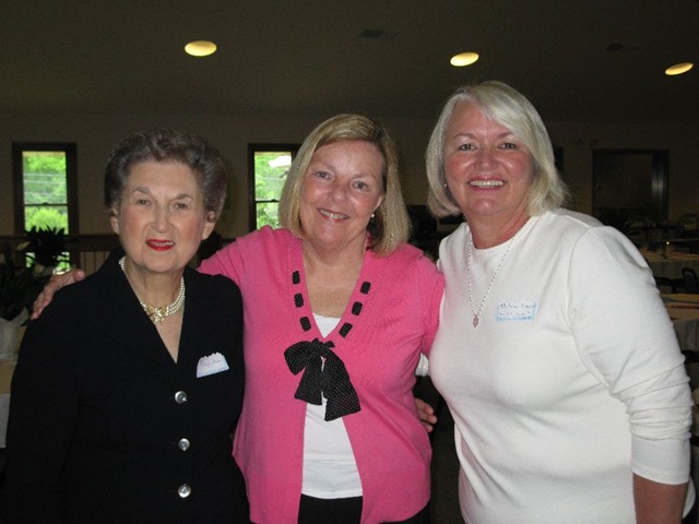 [2009-05-0180035 resized[2].jpg]