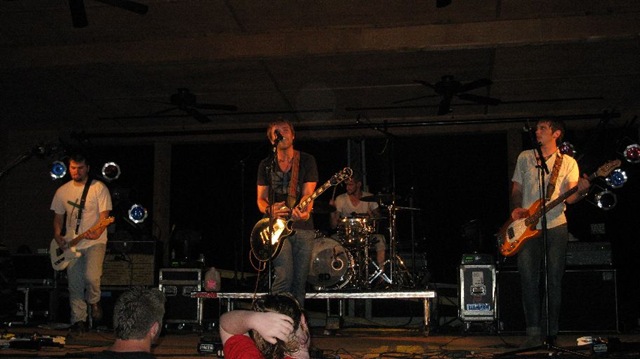 [2009-07-120492 holiday world trip resized[5].jpg]