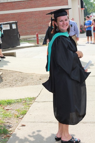 [graduation 221[3].jpg]