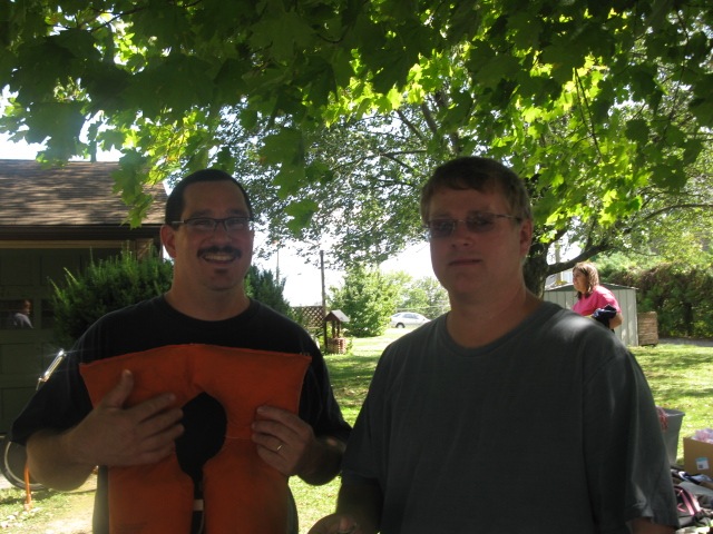 [yard sale day 141[3].jpg]