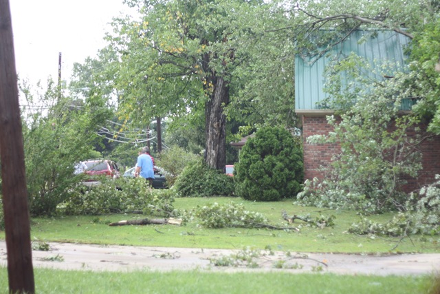 [august storm 2010 0020_resize[5].jpg]