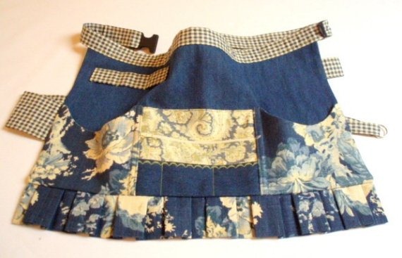[polly apron[5].jpg]