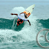 Gilmar Silva_Oakley SC Surf Pro 2010_Foto Basilio Ruy.jpg