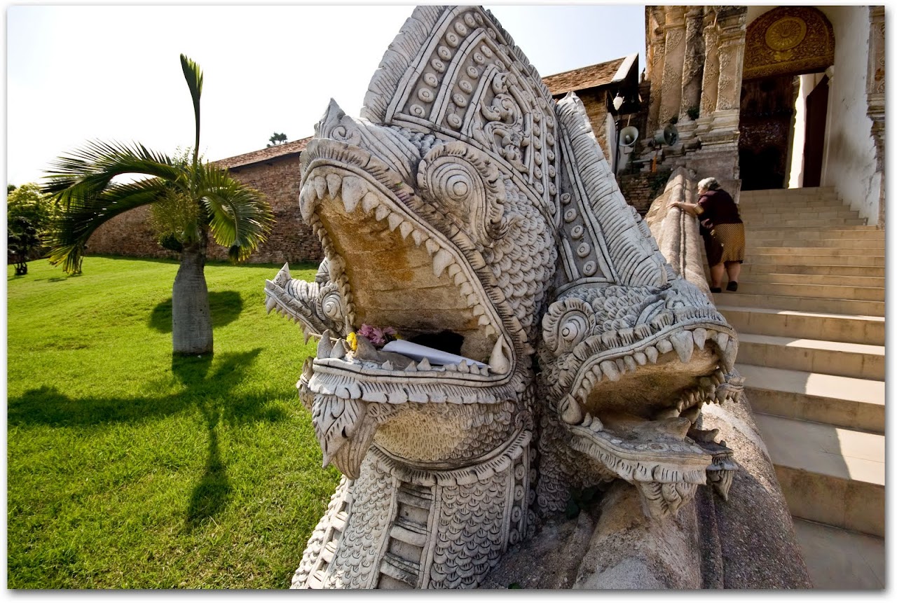 Naga