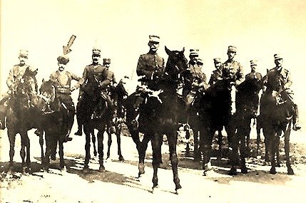 [Diadoxos Konstantinos[2].jpg]