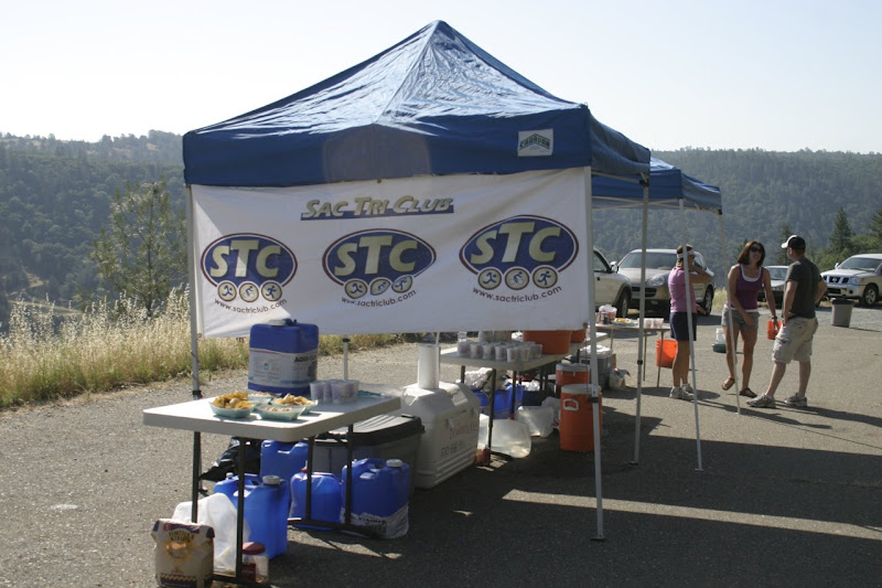 STC Aid Station at the 2009 Auburn Triathlon