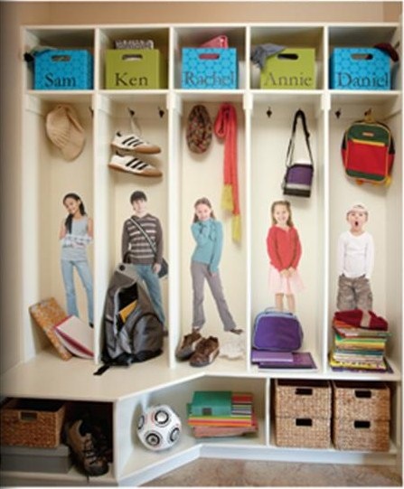 [uppercaselivinglockers4.jpg]