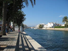 Ingang van de haven van Empuriabrava