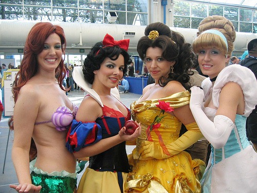 [Group-of-Disney-Girls[7].jpg]