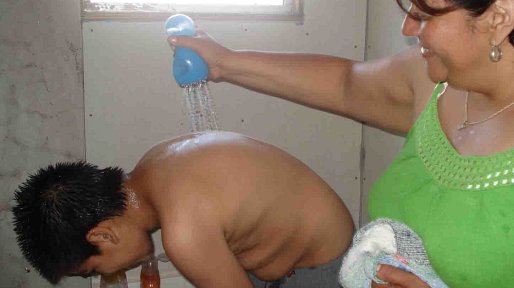 モバイルシャワー[ Mobile shower ]
