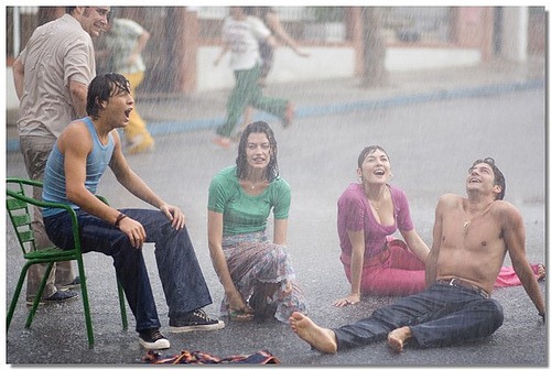 [lluvia[9].jpg]