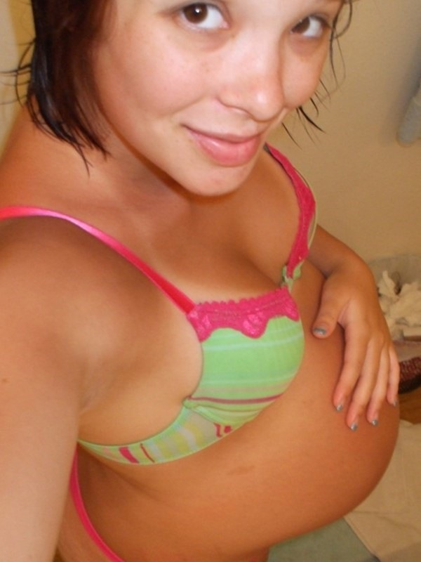 pregnant_12