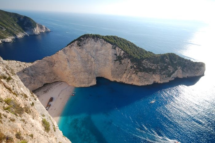 navagio_beach_1