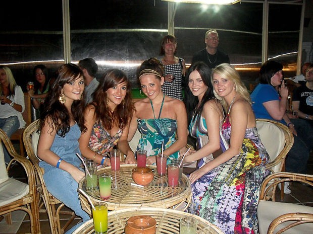 [rosie_jones_and_friends_on_vacation_007.png]