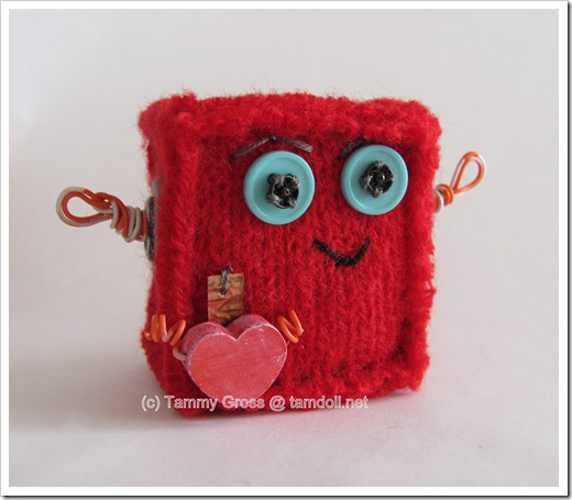Tamdoll's Mini Love-Bots for Valentine's Day