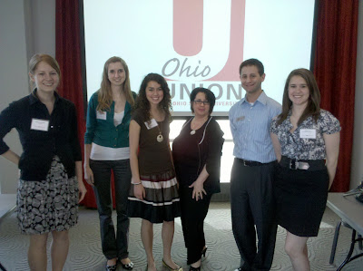 Barb Girson speaker for American Marketing Association and Fisher Business College Boot Camp Event
 
Barb Girson led a session on Advertising and Building Your Brand Through Networking 
Some of the speakers/attendees stayed after for a photo op: Lauren Reyes, Cait Manor, Jessica Cantwell, Amy Miller,Barb Girson Jason Rubinstein president-elect of the Columbus American Marketing Association, Keri Samlec, VP of SIGS for American Marketing Association Columbus Chapter
Ohio University
www.MySalesTactics.com